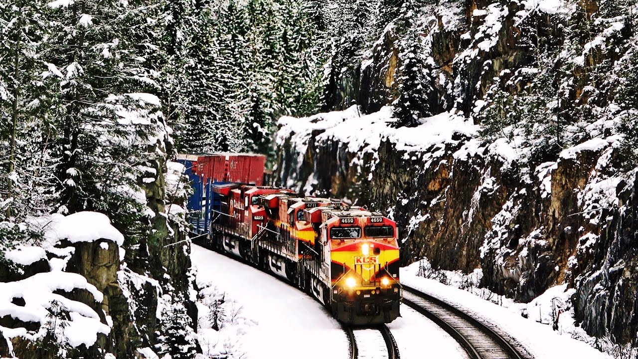 MASSIVE CPKC TRAINS THRU HEAVY GRADES IN CANADA’S SNOWY WINTER 2025!