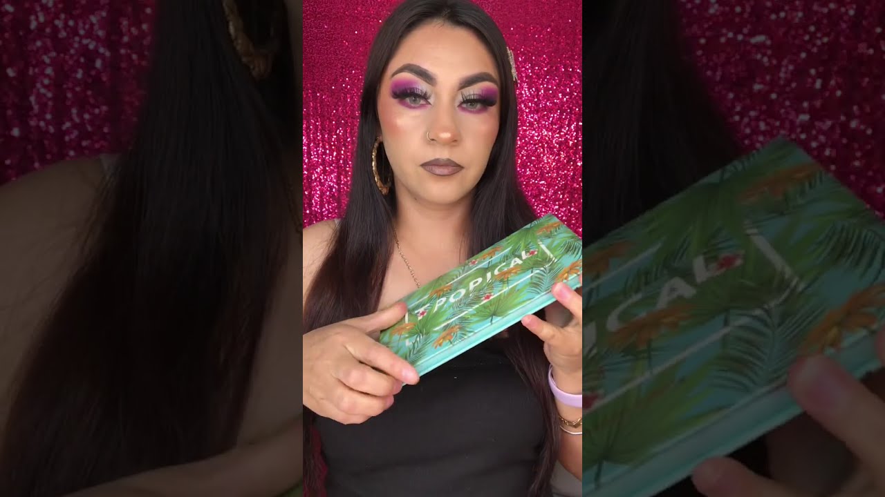 Maquillaje con paleta de docolor