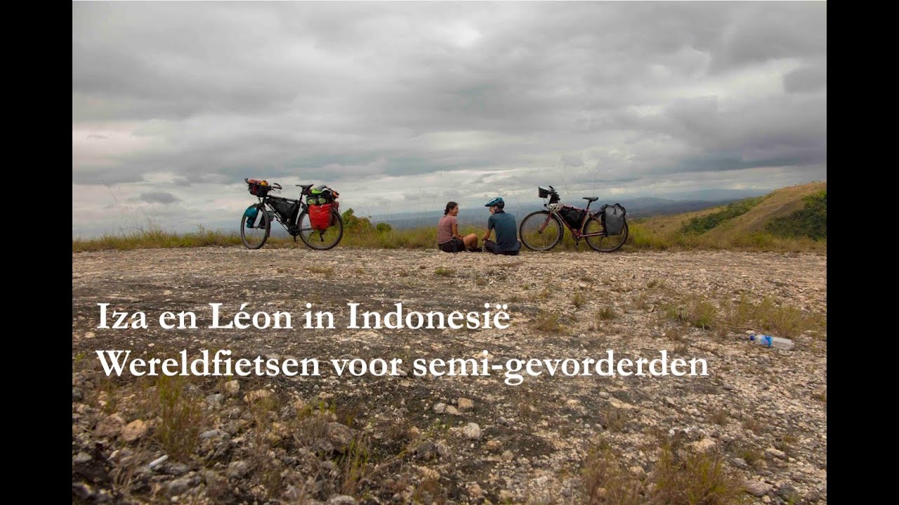 Iza en Léon op fietsvakantie in Indonesië - Flores
