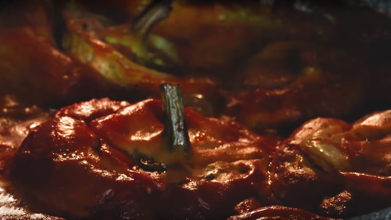 Ardei umpluti, o delicatesa in orice anotimp: familia ta va dori sa ii manance saptamanal!