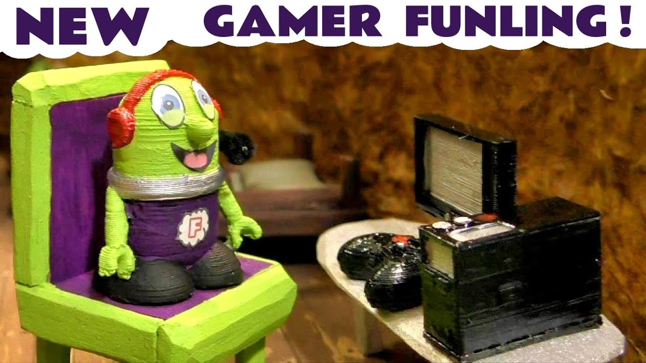 New Gamer Funling uses Logic to clear the Toy Train Blockage