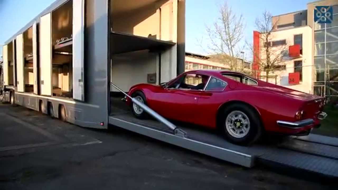Smink Autotransport op de Techno Classica Essen 2015
