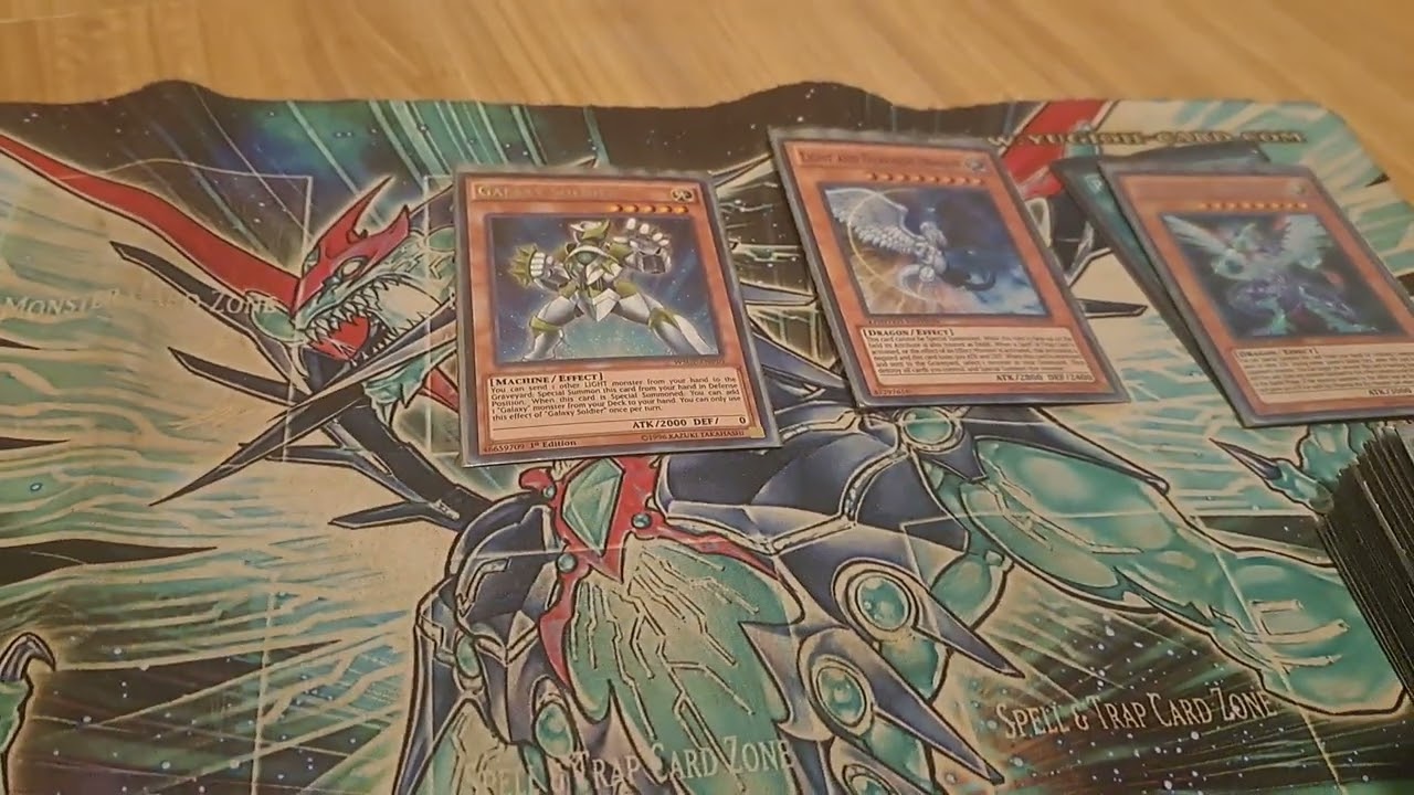 Galaxy Eyes Photon Lord, Tachyon Dragon,  Tachyon Primal Dragon, Light and Darkness Dragon combo.