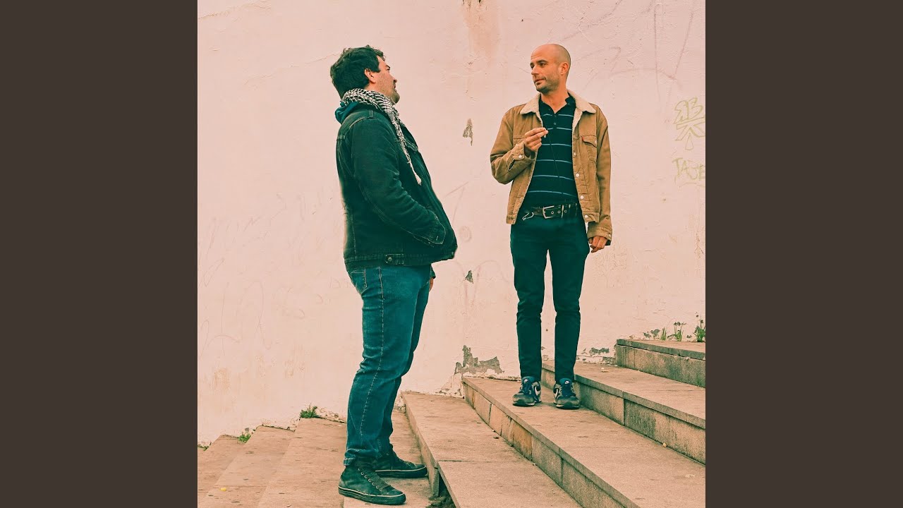 Rompeolas y paracaídas