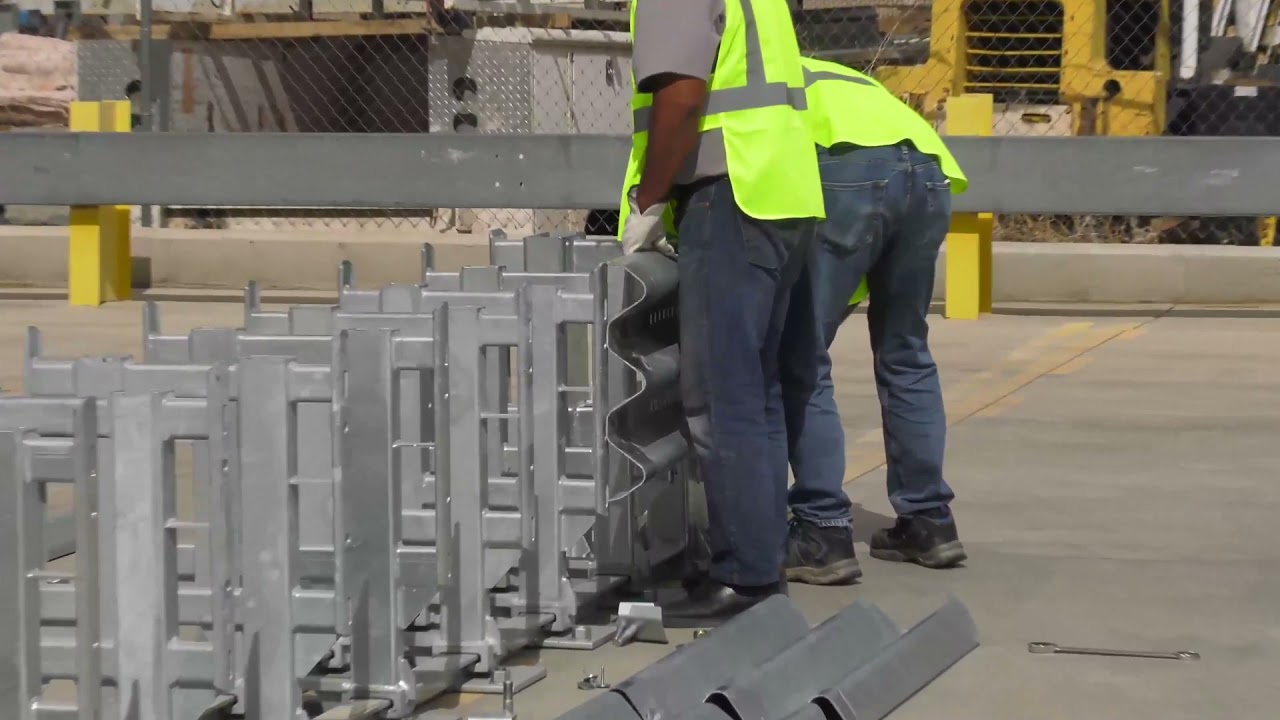 Delta® Crash Cushion Front Impact-Full Compression Repair — TrafFix Devices