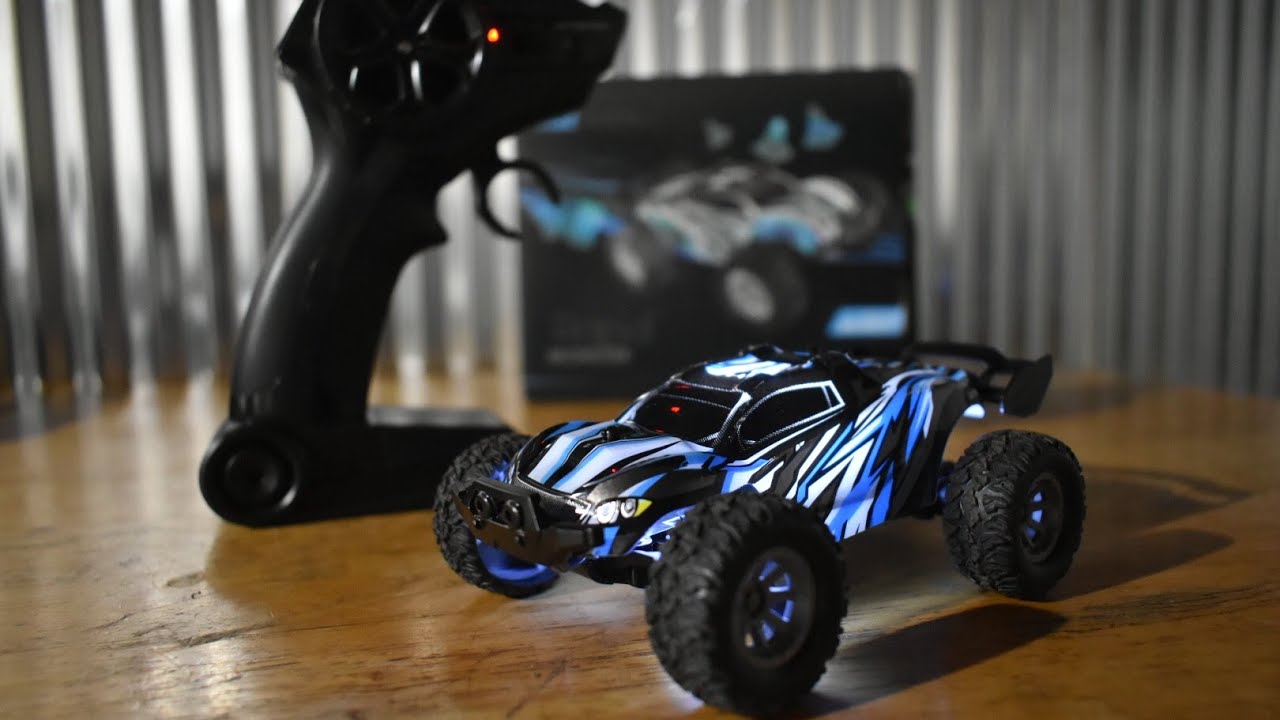WoHua RC S658 1/32 Scale 2WD Truck - Unboxing - Review - Giveaway Details