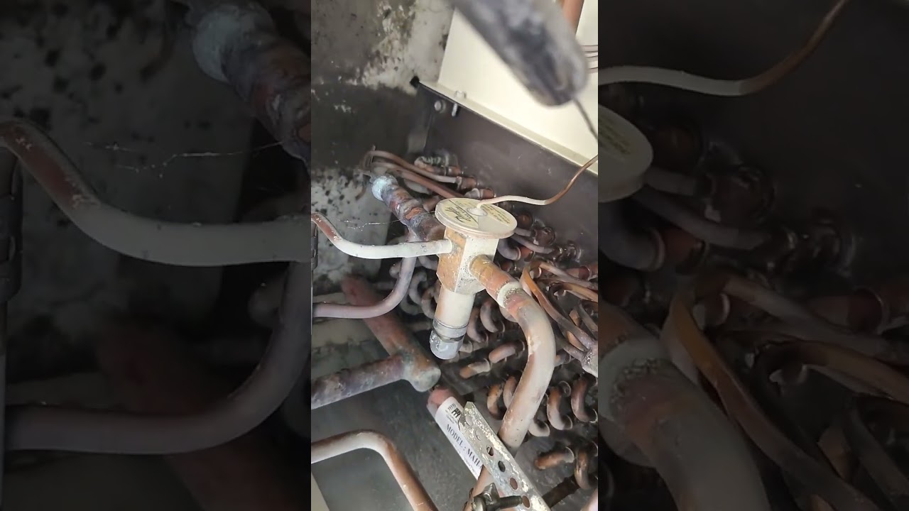 expansion valve  pressure daalte hi fat gya 