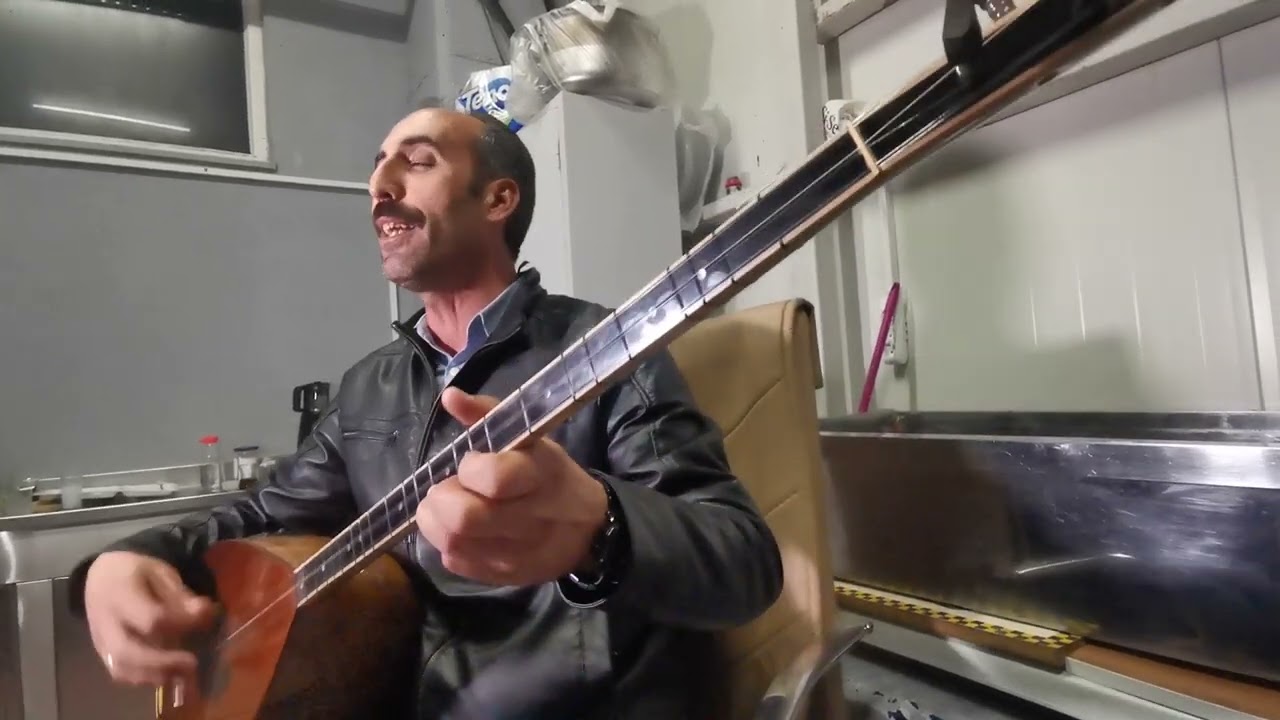 Âşık Gökmen Dursunoğlu