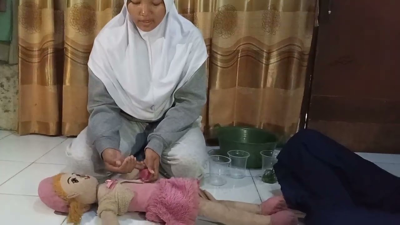 CARA MEMANDIKAN DAN MENGKAFANKAN MAYIT praktek