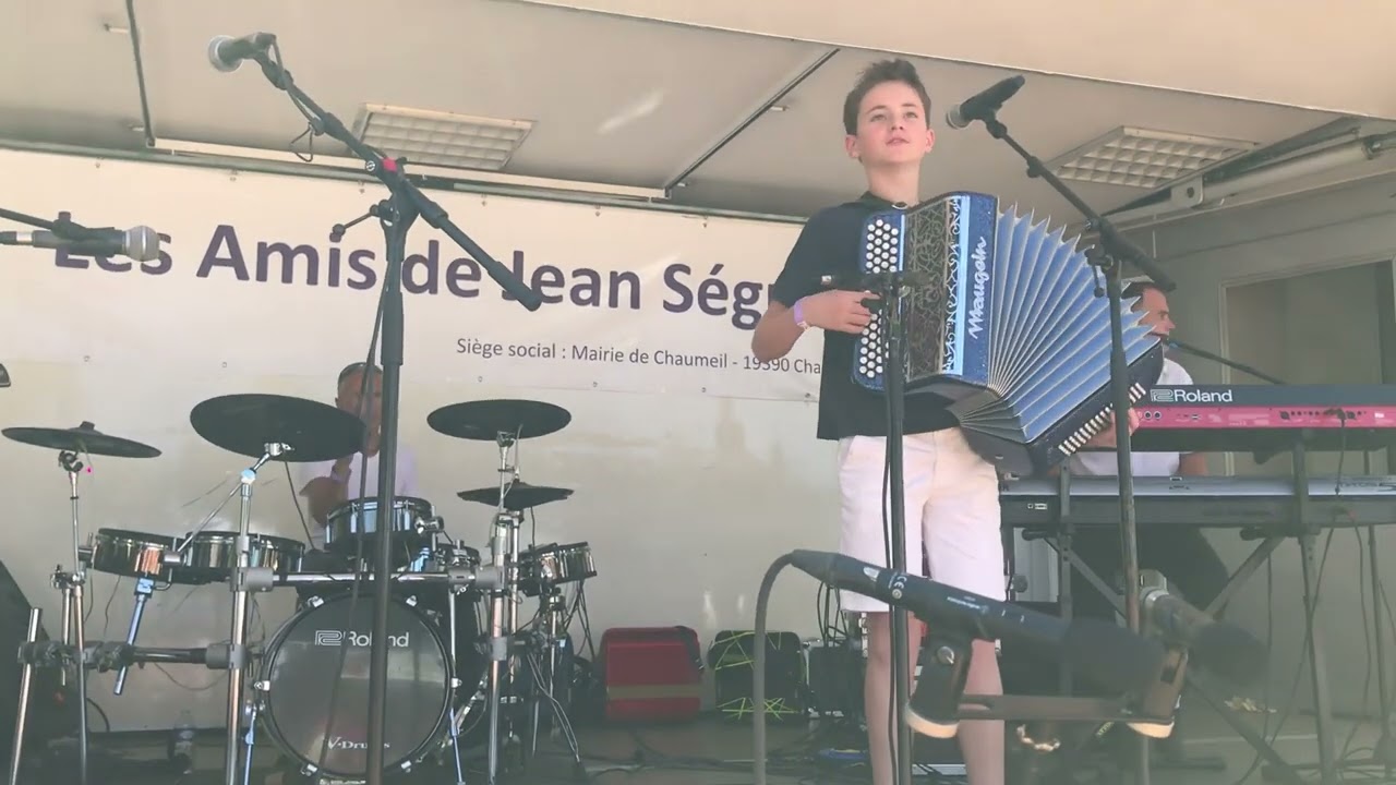 Hugo Martinie  “Buccaro”Samedi soir c’ est la fiesta “ Chaumeil 