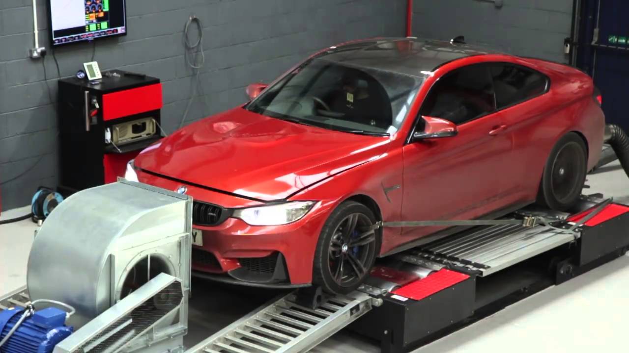 BMW F82 M4 dyno test