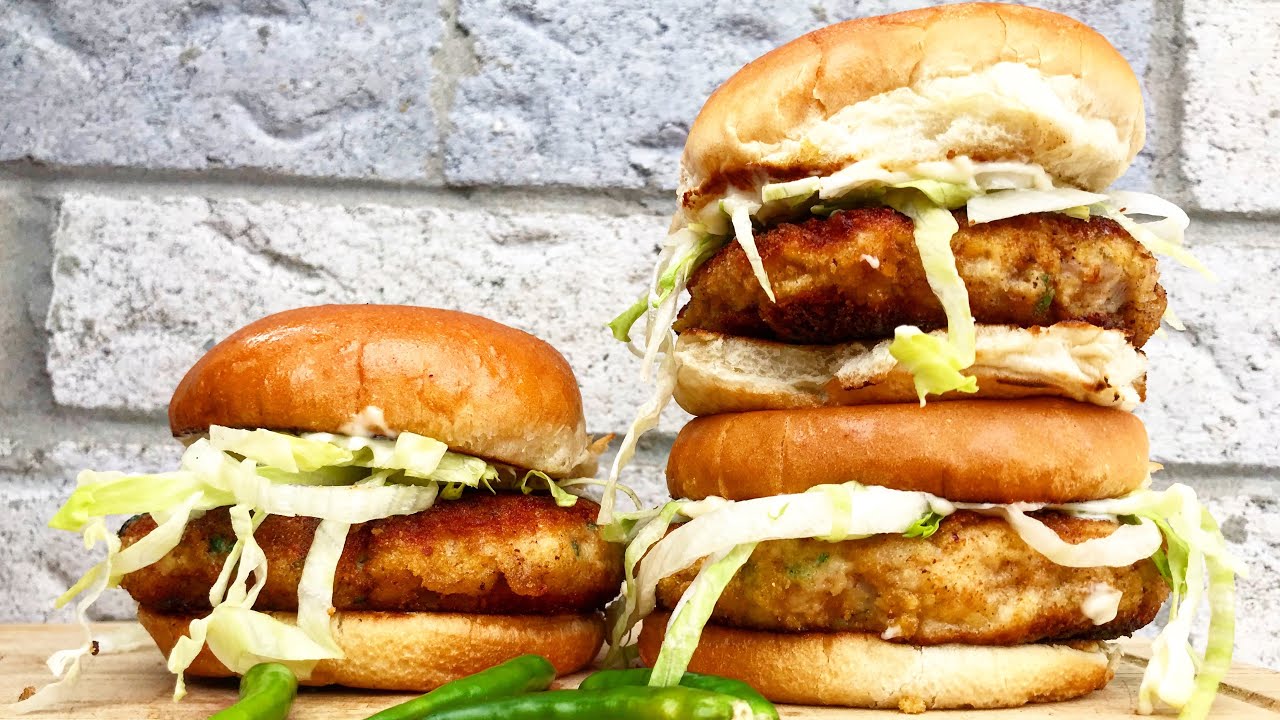 Green Chilli Chicken Burgers