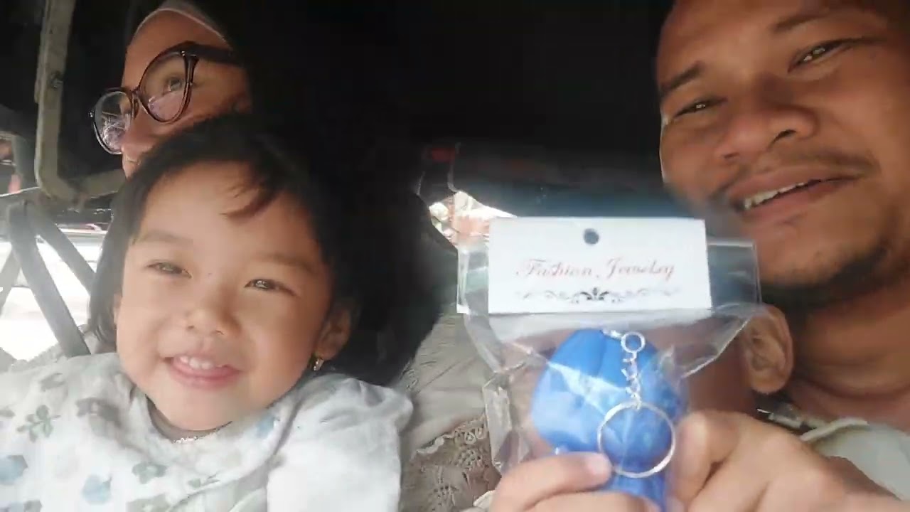 ABANG SAKI & ADE TIFA JALAN -JALAN KE YOGYAKARTA