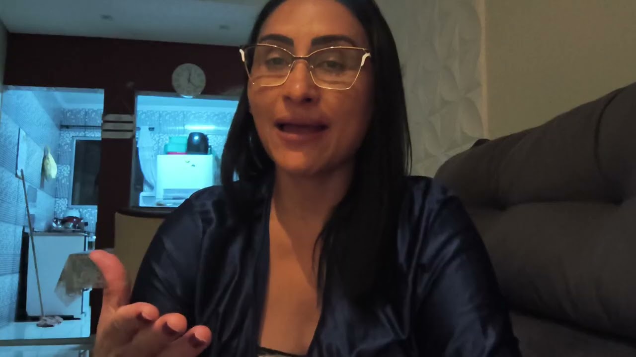 “Não desista hoje. O que parece atraso pode ser Deus te preparando para algo maior.”