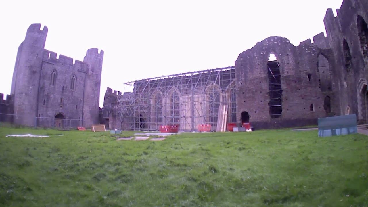Castell Caerffili / Caerphilly Castle timelapse 2024
