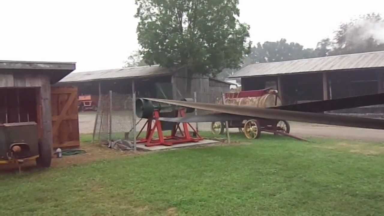 Geiser R on fan at WGHSEA 2012 Summer (130).MP4