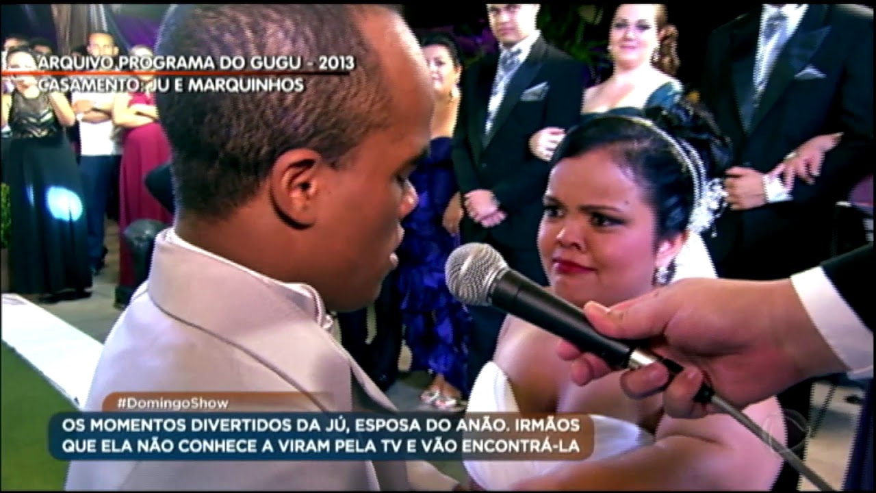 Conheça a emocionante história da Jú, esposa do anão Marquinhos