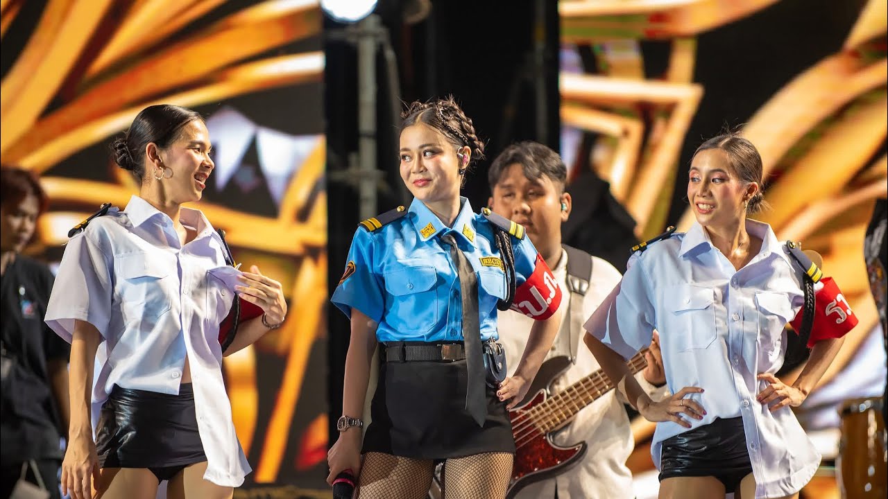 ลำไยไหทองคำแสดงสด