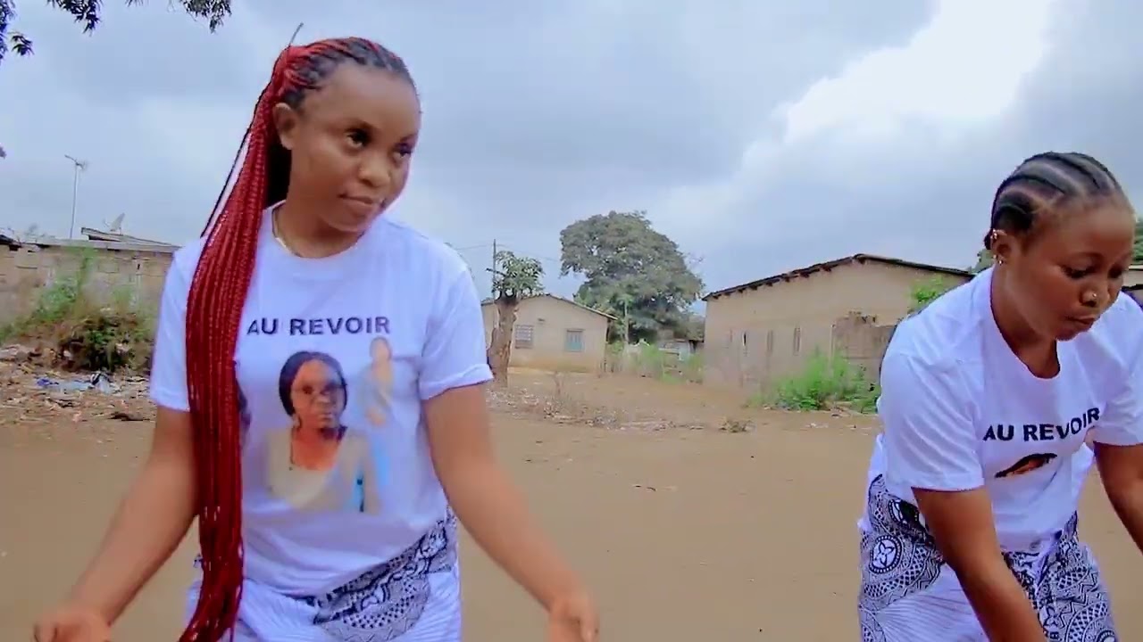 Le nouveau son de balle à terre papa lova lova l’hommage a maman Bouanga 