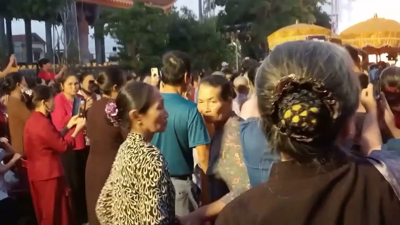 Múa Lân Mừng Lễ Phật Đản Tại Chùa Yên Bình , Yên Lộc , Kim Sơn ,Ninh Bình