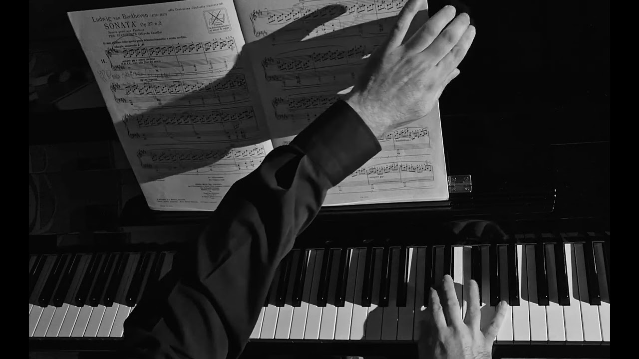 Beethoven Op. 27 n. 2 - Adagio sostenuto
