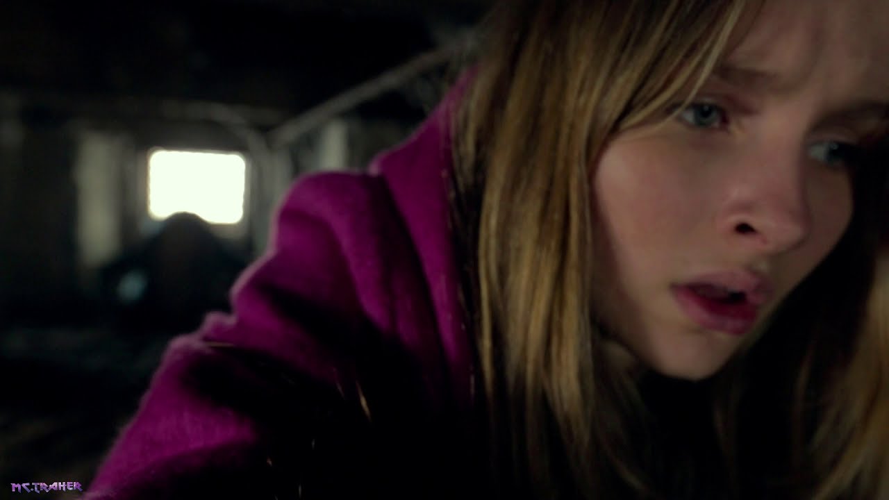 ►Визит (2015). The Visit . Прятки в подвале. Момент из фильма.