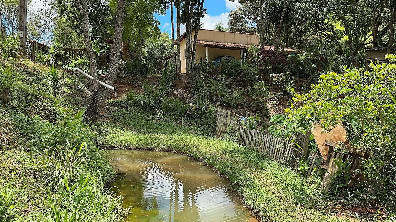 ❌INDISPONÍVEL❌Chácara de 3.000 mts com Casa | Lago | Nascentes e Riacho| R$205mil| 1.5 km do asfalto