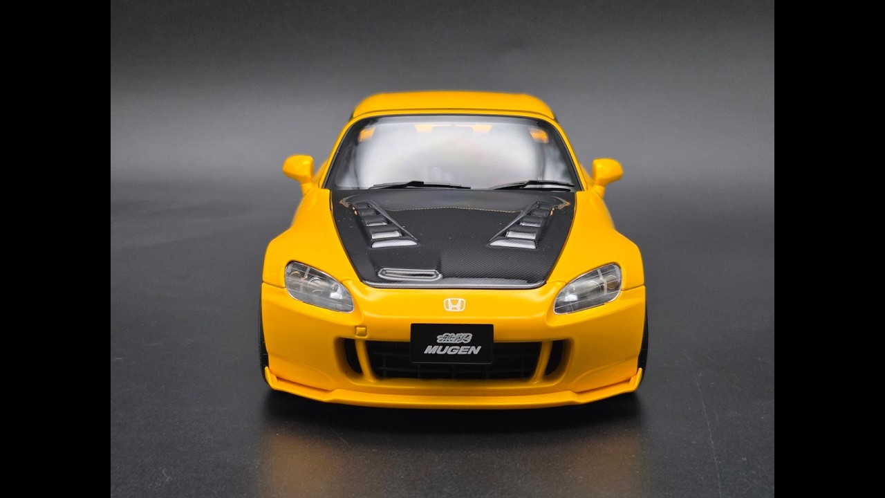 MOTORHELIX 1/18 Honda S2000(AP2) Mugen (Yellow)