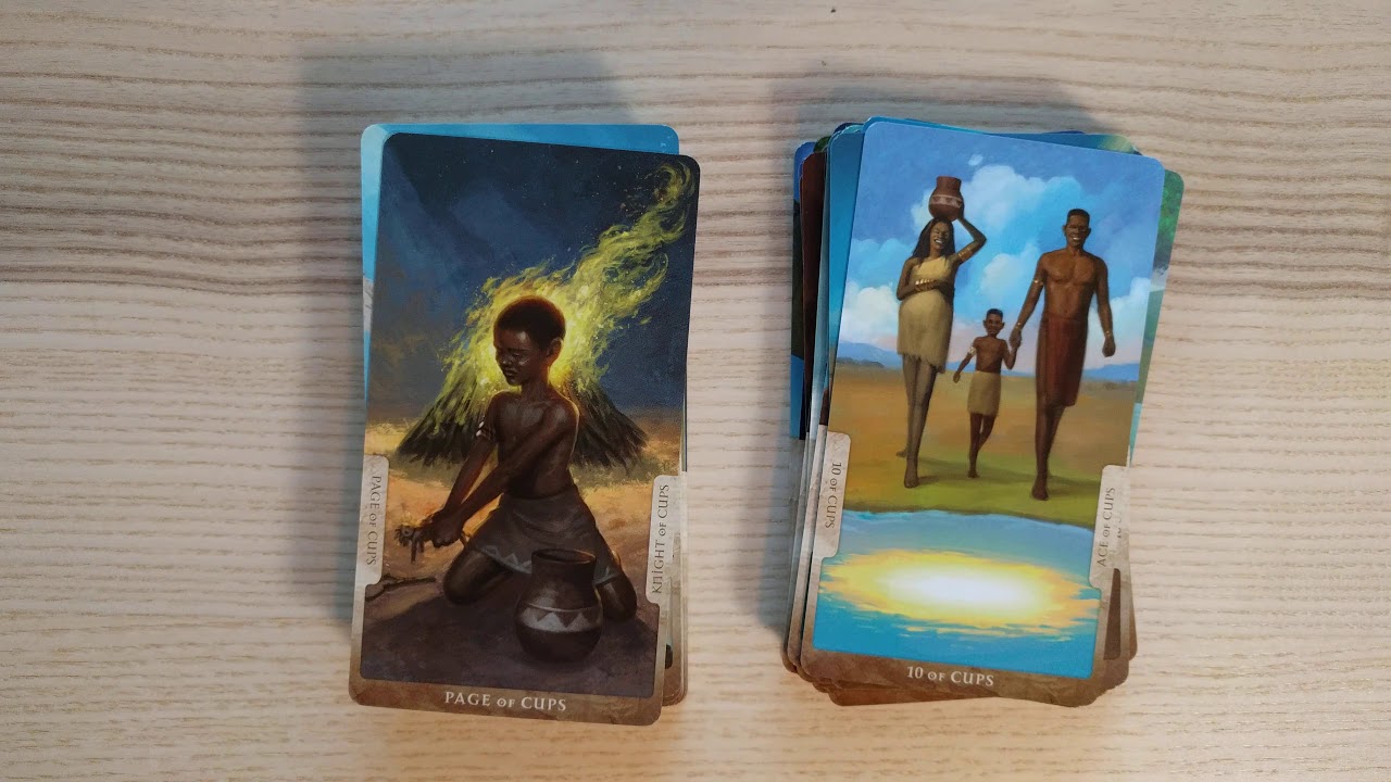 In Between Tarot - 4k Flip Through