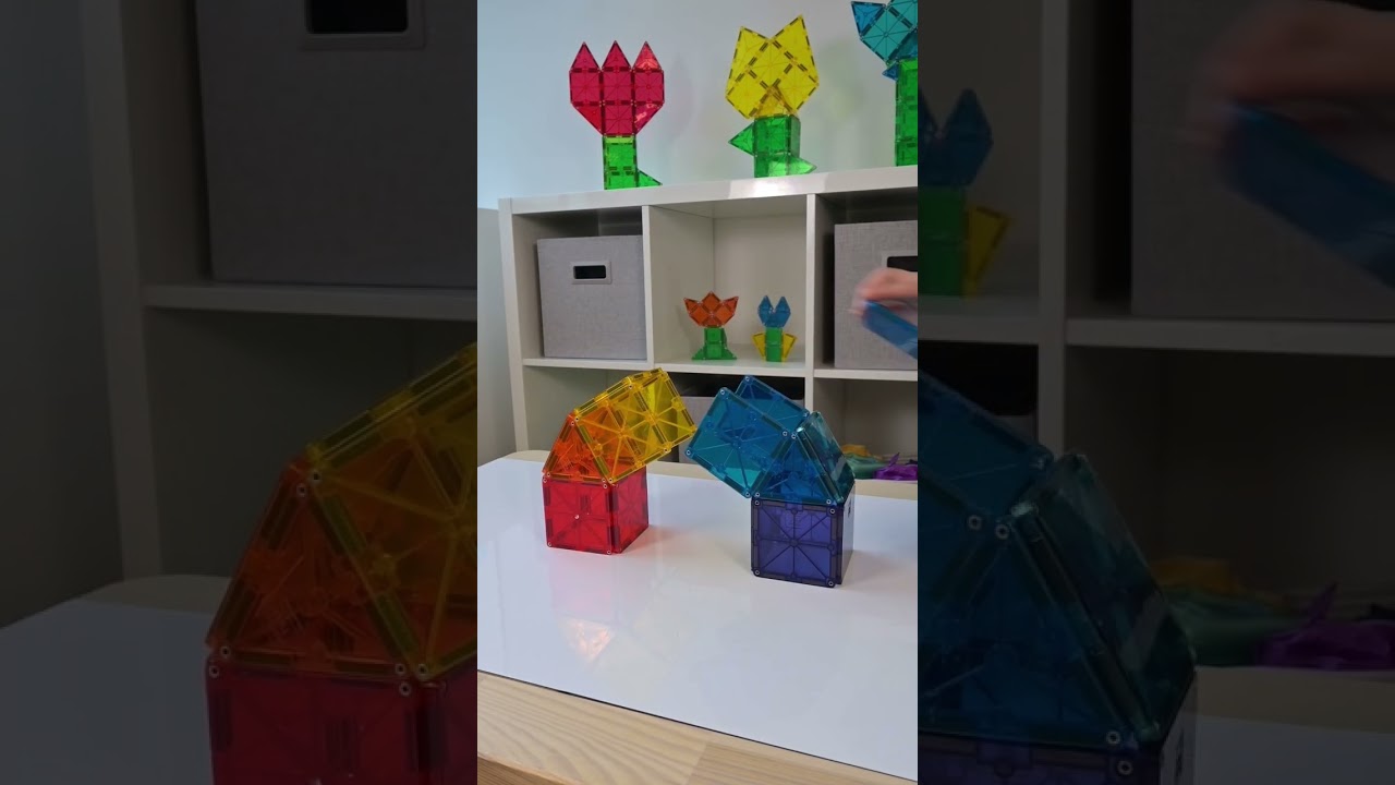 3 MAGNA-TILES&reg; Builds in 15 Seconds