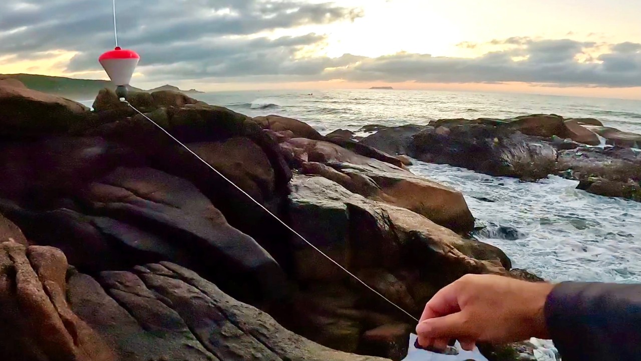 DOMINE A PESCA DE COST&Atilde;O: T&eacute;cnicas Infal&iacute;veis pra Pegar Peixes!
