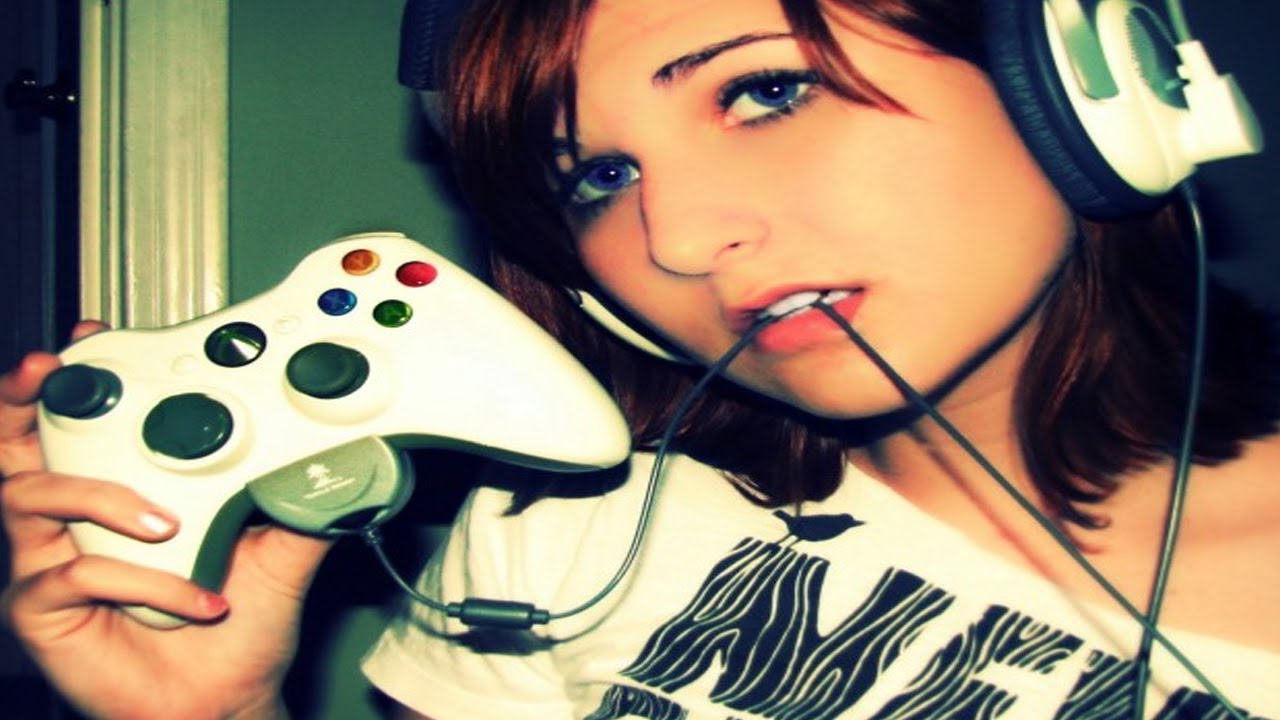 GIRL GAMERS