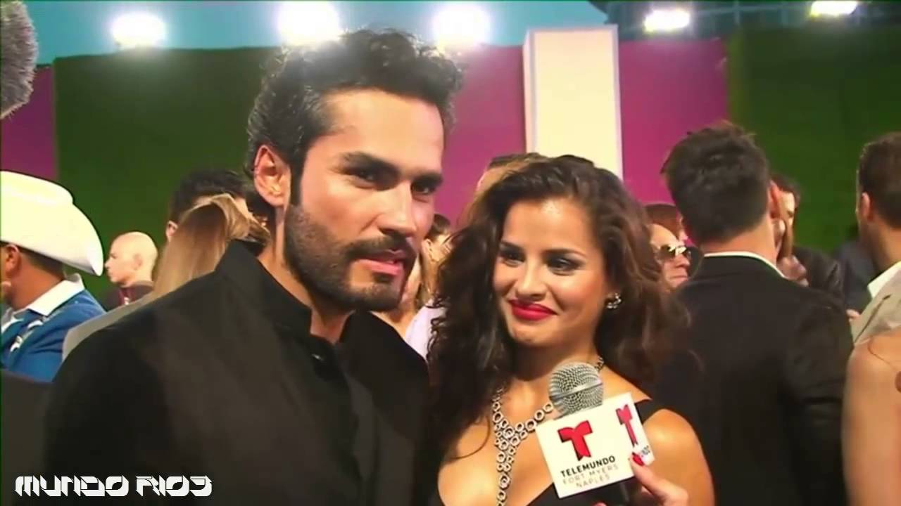 Fabian Rios & Yuly Ferreira - Entrevista #TelediarioUsa - #PremiosTuMundo (By @FabianRiosSpain)