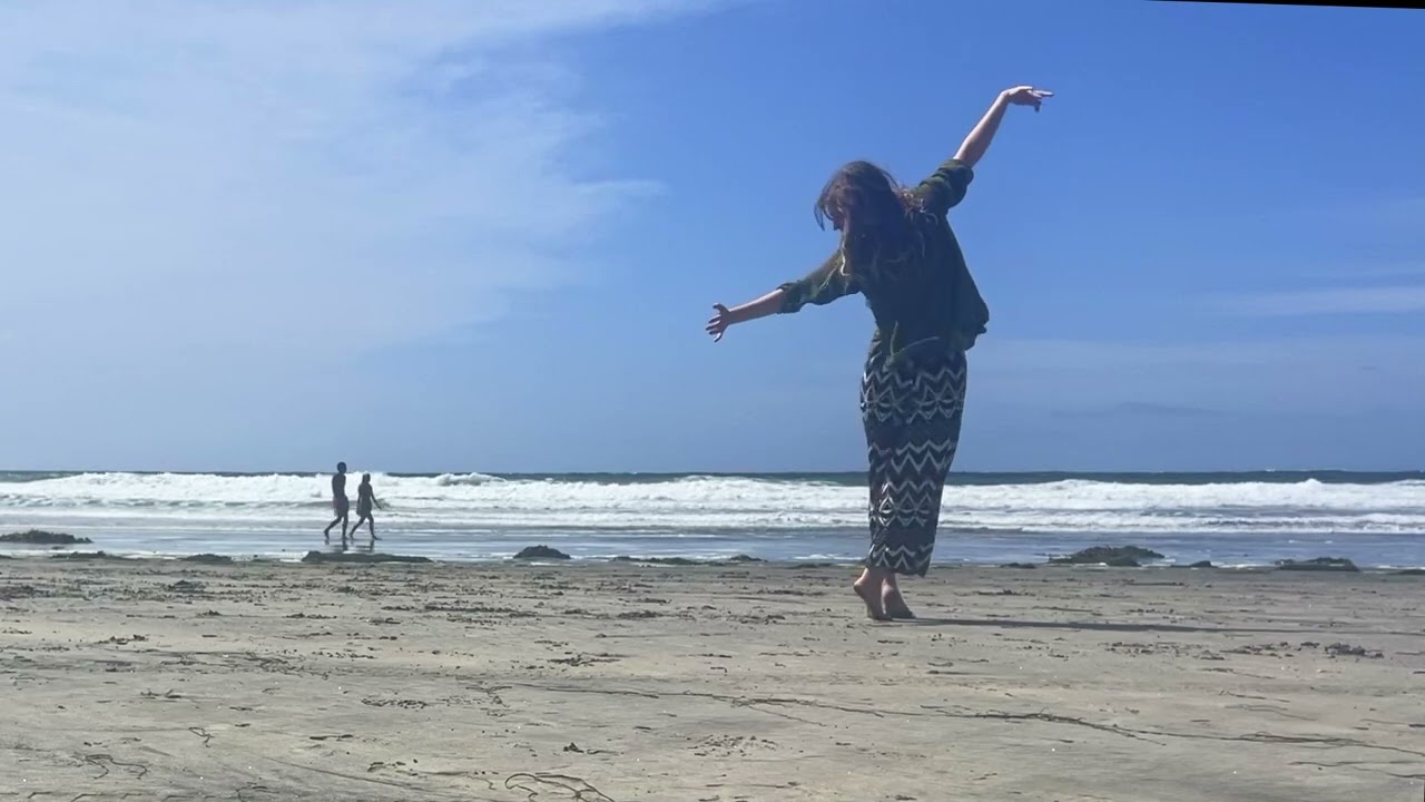 Grains of Sand at the Beach - Dance