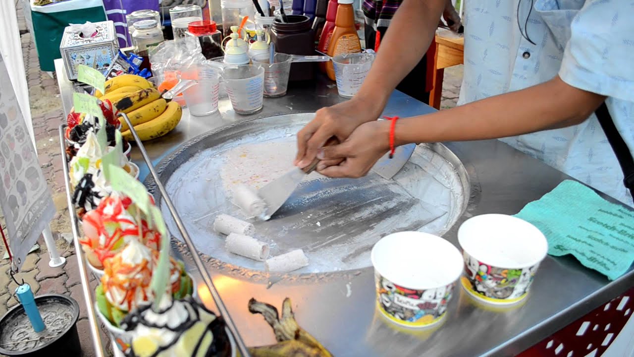 ไอติม ผัด ที่ กาดนัด ม.แม่โจ้