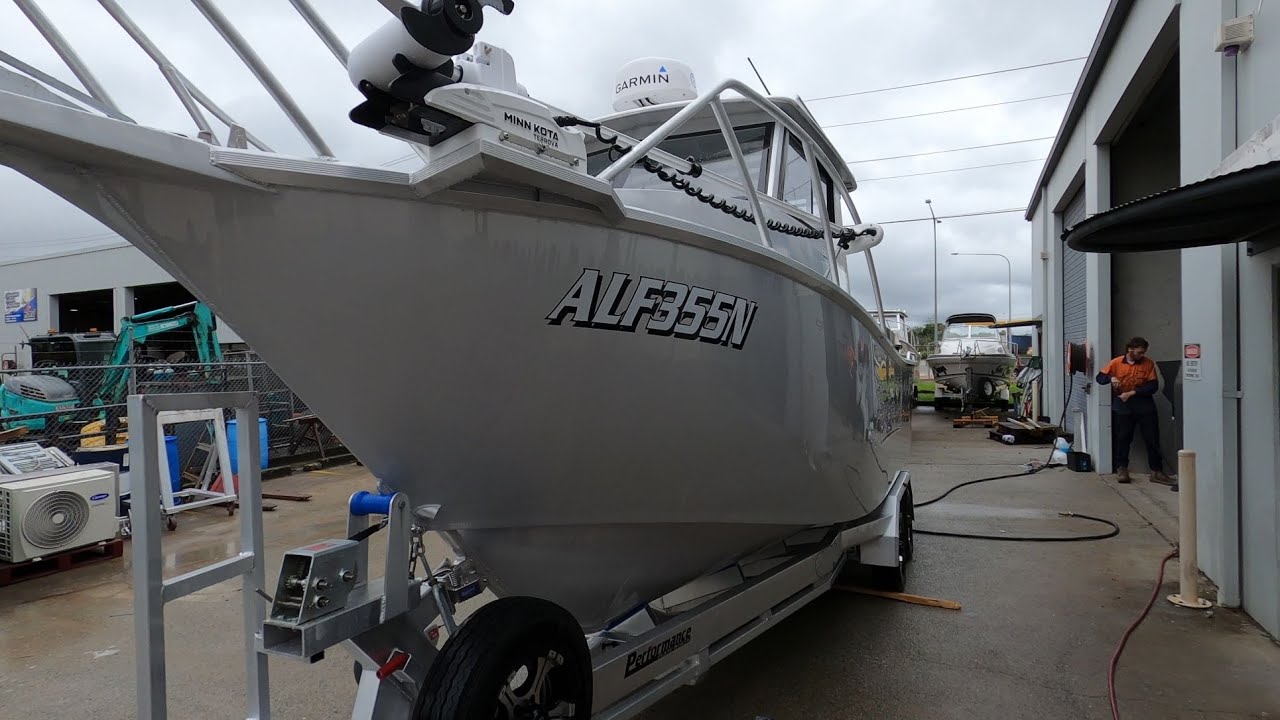 Sea & Land Adventures Episode 27 - 6.8m Performance Plate Boat Build