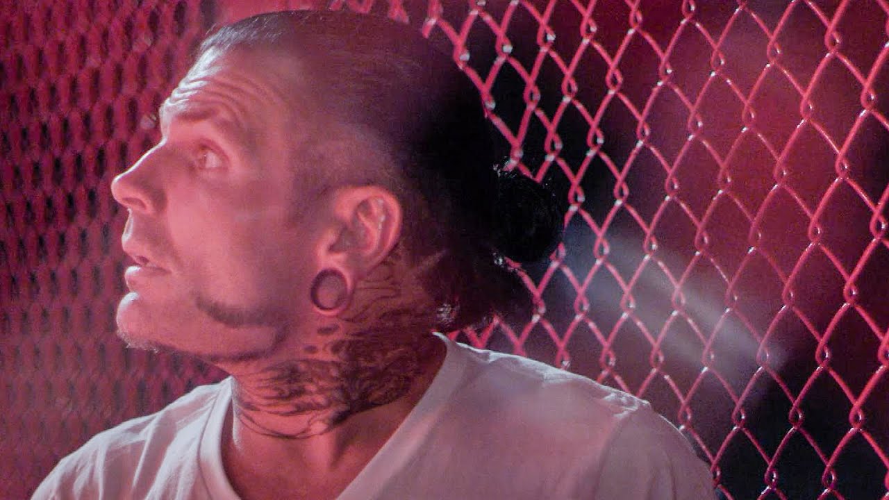Безумный способ, которым Джефф Харди настраивал себя на Hell in a Cell: WWE The Day Of