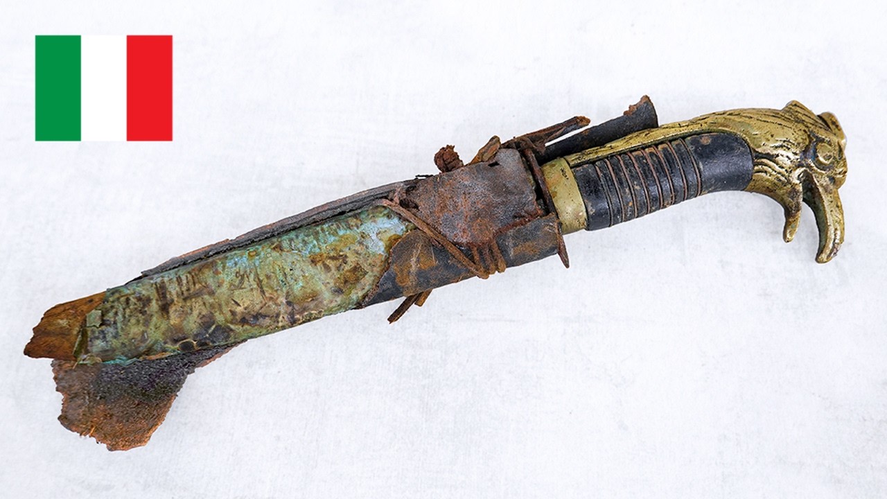 Restoration WWII Italian Leader Dagger