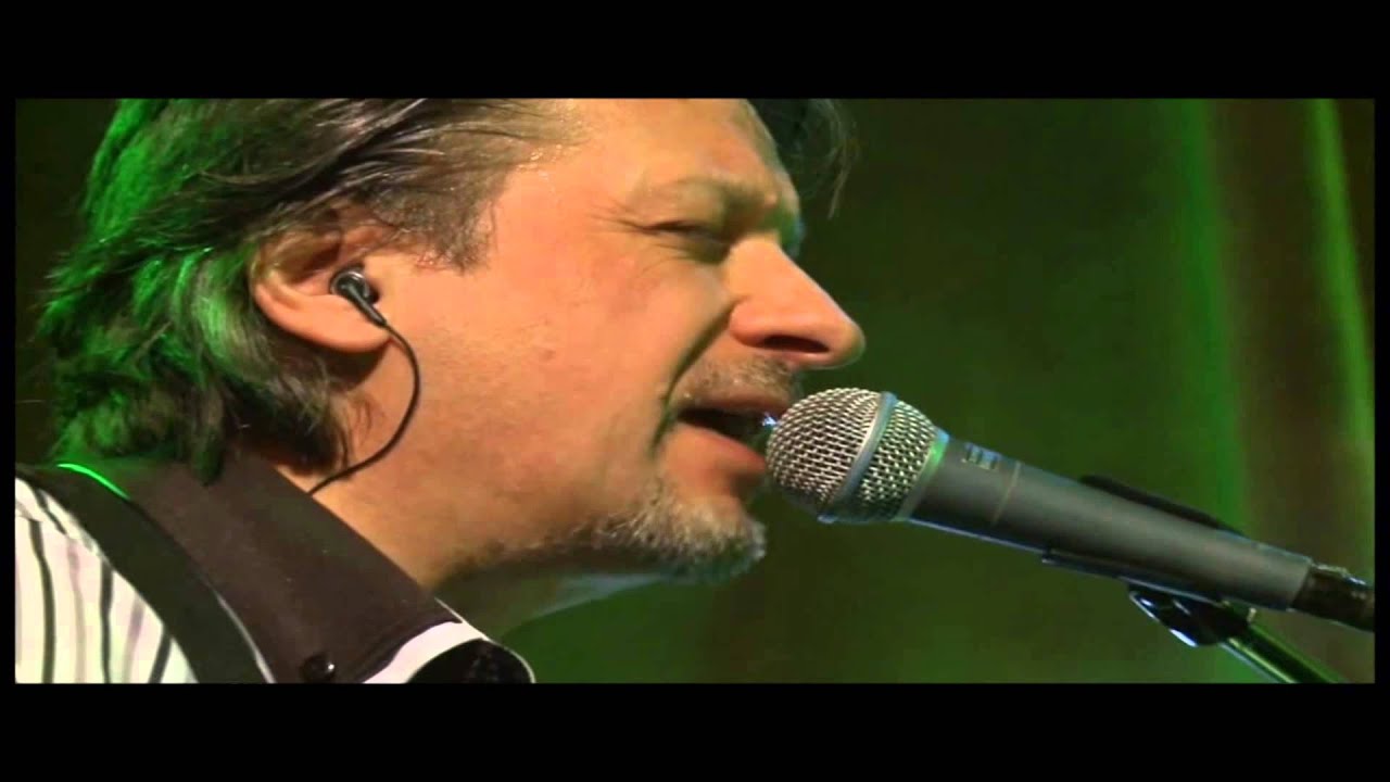 Celelalte Cuvinte - Intre Vise (concert Trup si Suflet acustic)
