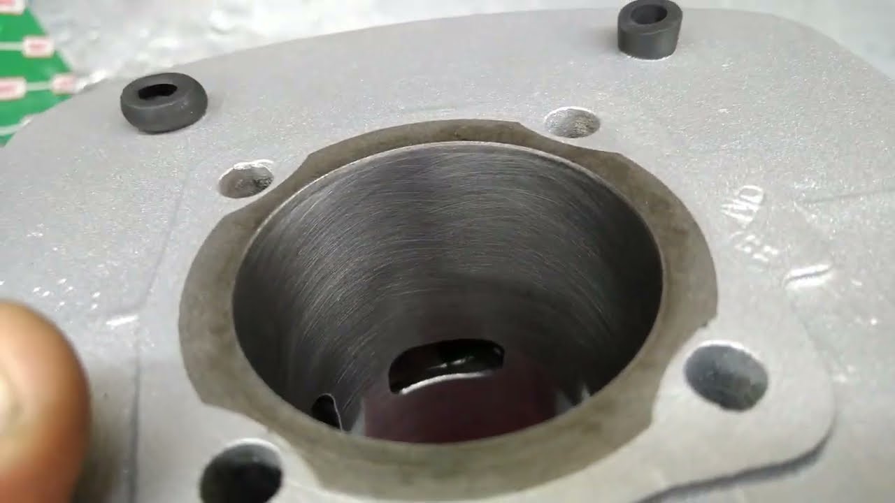 Cylinder wsk 125, prawidłowo wykonany szlif, dobór odpowiedniego tłoka, oryginał czy zamiennik ?