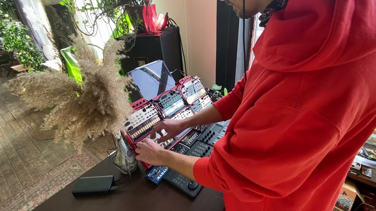 Dub techno jam on the volca setup