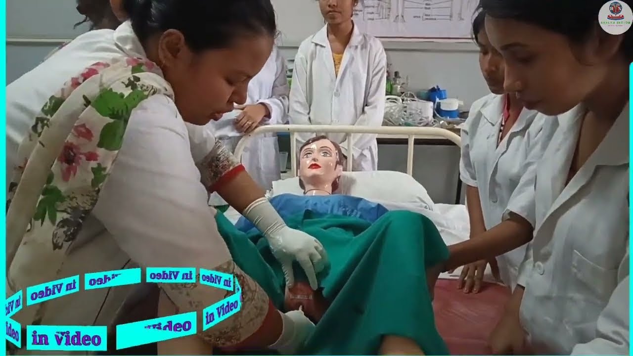 Female Foley Insertion in Hindi  | Urinary Catheterization Procedure | Health Sector |