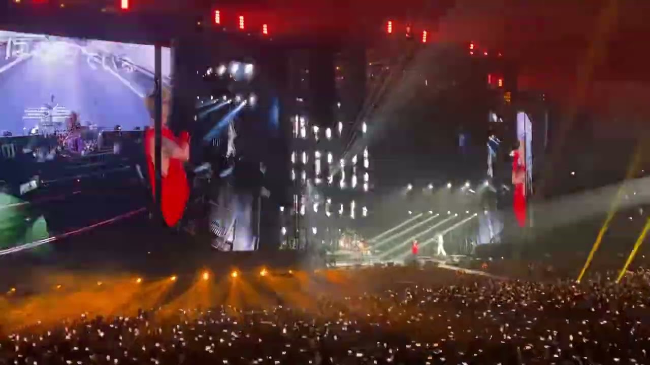 東京ドーム        「Right by your side」           ONE OK ROCK  vs  MY FIRST STORY