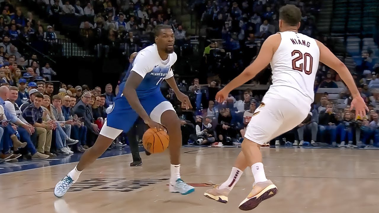 Naz Reid in his BAG for 10 minutes straight!
