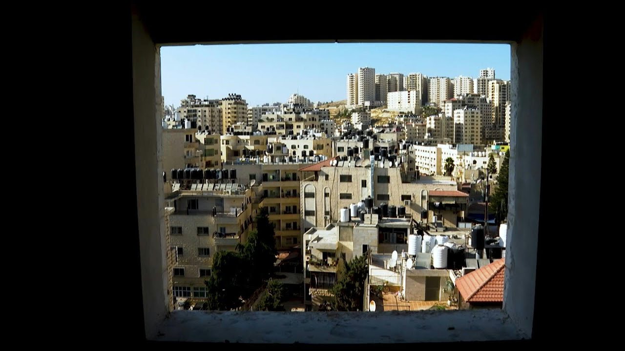 كفر عقب أو المنطقة حيث 