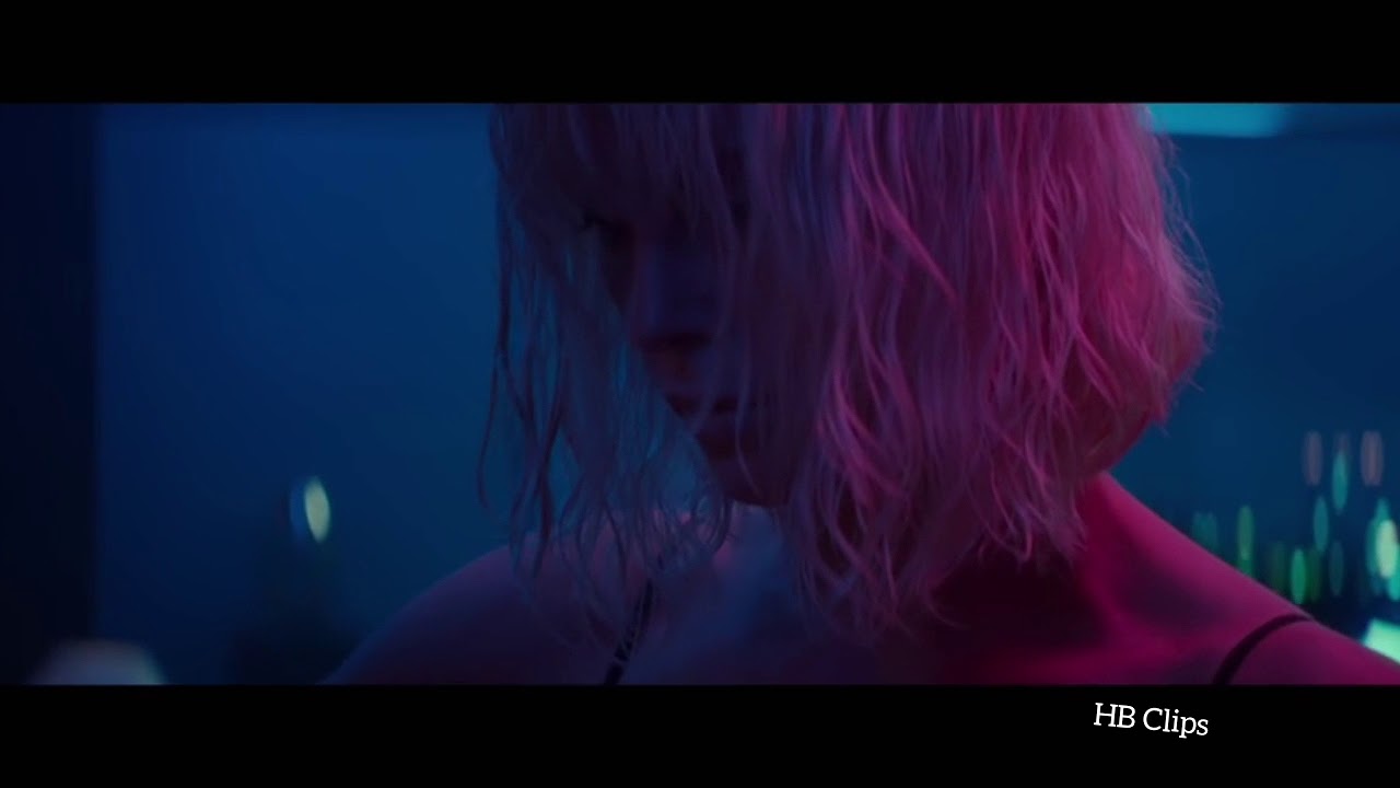 ATOMIC Blonde  - Official Trailer