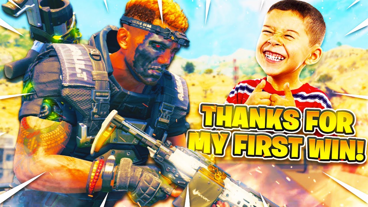 CoD BLACKOUT | CARRYiNG A RANDOM KiD TO HiS FiRST WiN!!! (ADORABLE REACTiON)