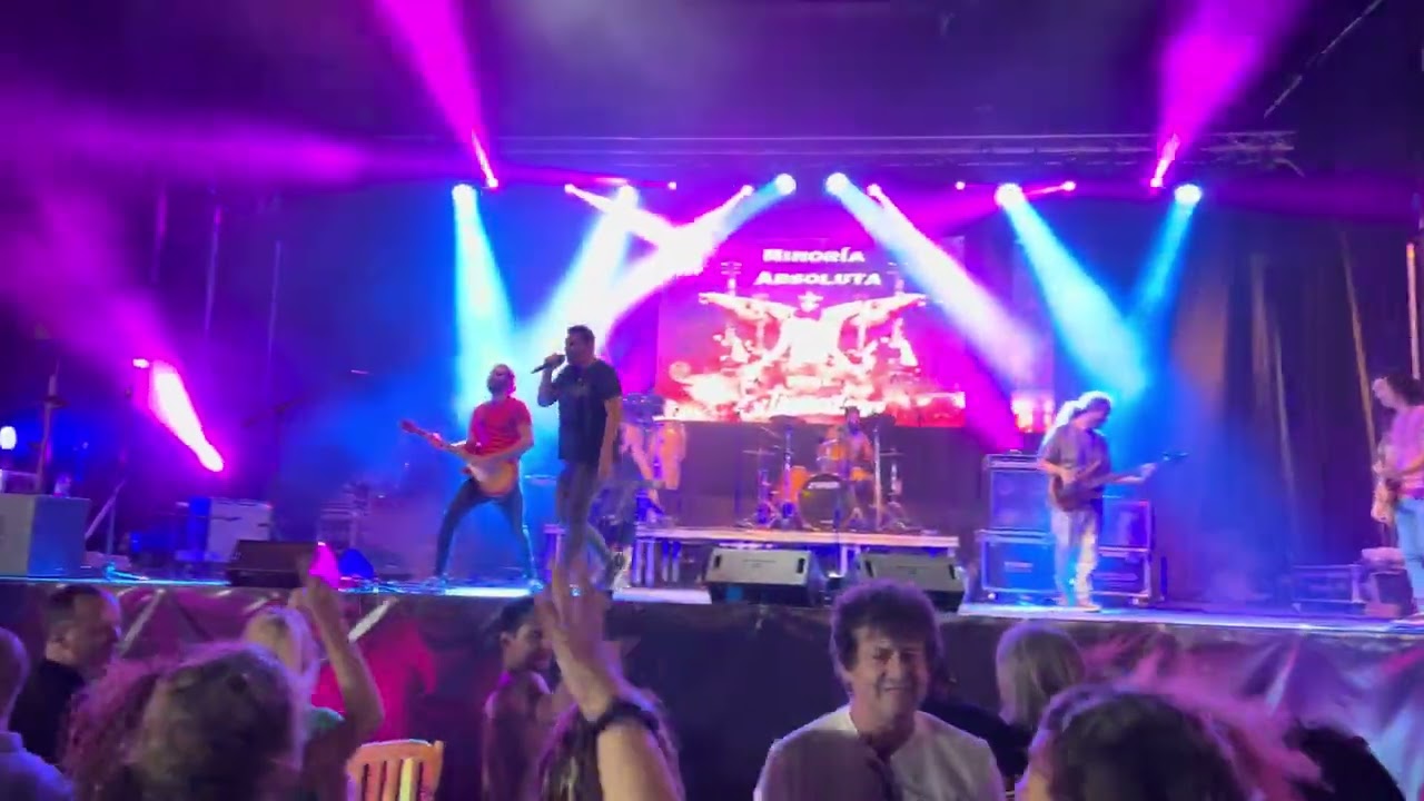 Minor&iacute;a Absoluta, Tributo a Extremoduro en Las Fiestas de San Rafael Vecindario 2023 10