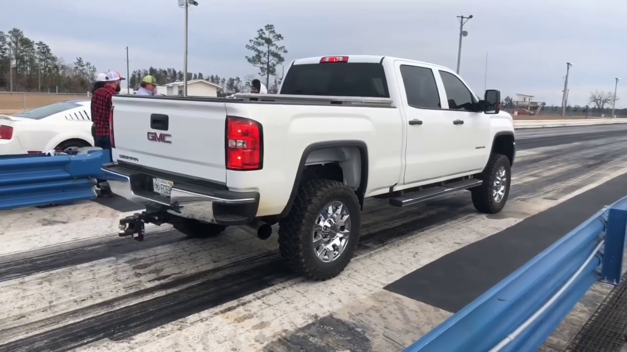L5p Duramax vs Mustang Gt