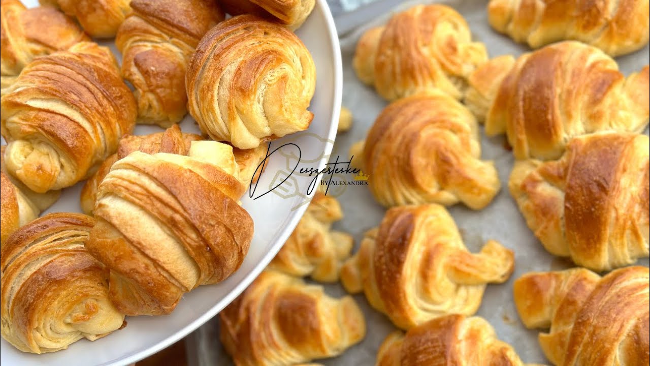 Egyszerű Croissant recept 🥐🥐🥐   #sütés #főzés #croissant #mutimiteszel #food #gyorsrecept #recept